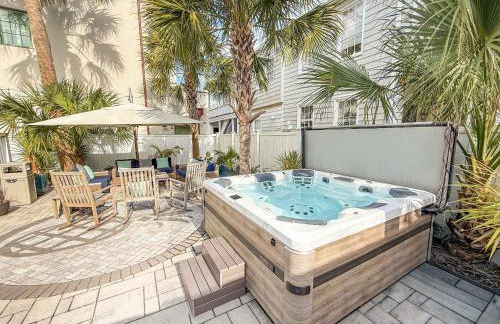 Charming Secluded Courtyard - 1 BLOCK TO KING - Foto 19