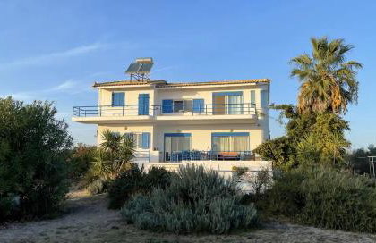 Villa Caretta - direkt an einem einsamen Strand im Süden des Peloponnes - Foto 1