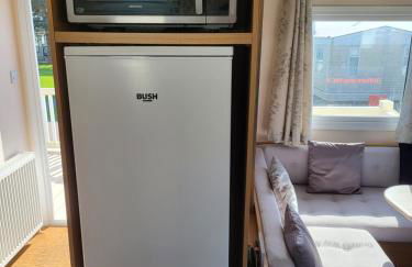 Parkdean Kessingland Beach Holiday Chalet - Photo 11