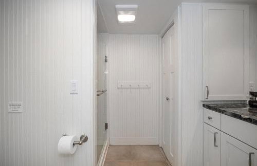 Sunset Shores Sanctuary by Juniper Holiday + Home - Photo 42