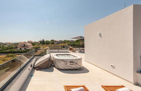 4 Bedroom Cozy Home In Poljica Brig - Foto 20