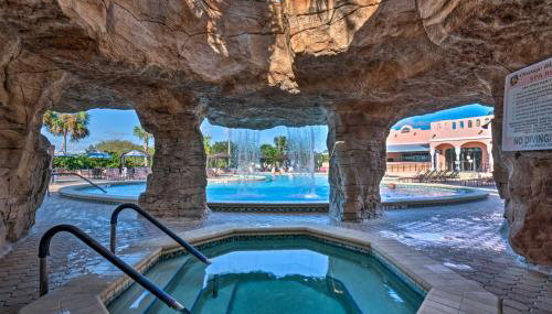 Lovely Lady Lake Home with Resort Amenities and Lanai! - Foto 1