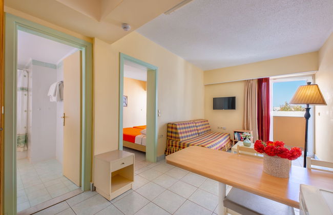 Pavlos Hotel - Photo 26