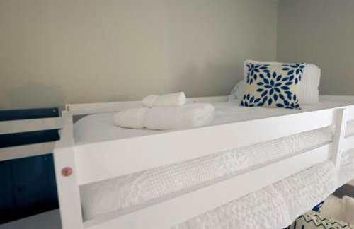 Spacious home away from home! Hot tub! - Photo 58