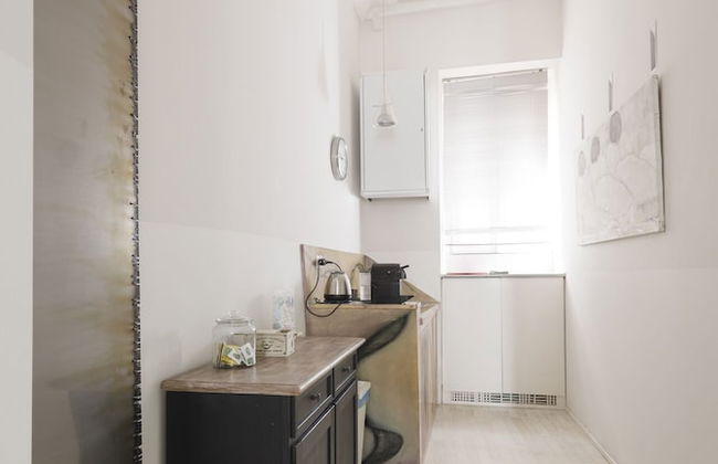 Stylish Apartment Close To Piazza Navona - Photo 10