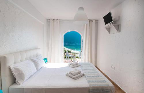 Seaview Rooms - Photo 4