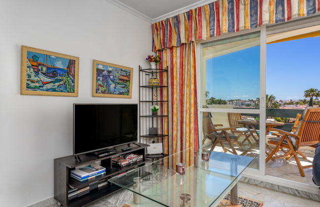2 bedroom Apartment in Marbella with swimming pool - Photo 6