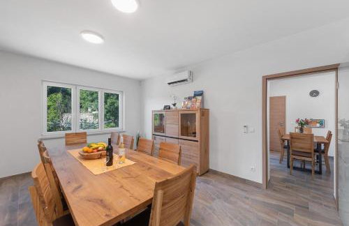 Grosse Luxus-Villa fur 12 Personen mit Pool, Jachuzzi und Meeresnähe - Foto 11