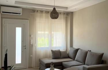 Astron Apartments - Photo 1