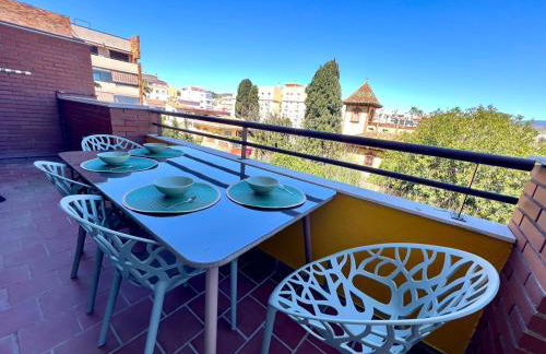 Urban Retreat with Views & Terrace - Foto 19