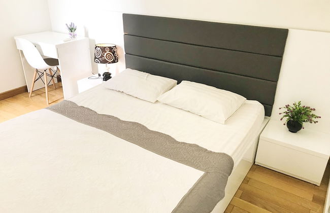 Sunrise City 2BR SW Pool 20th - Photo 22