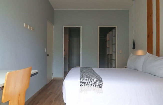 w Beautiful 2BR With Terrace in Miraflores - Photo 22