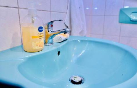 Holiday Home Cologne with Balkon - near KölnMesse - temporary living- - Foto 12