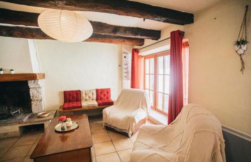 "Charmante maison de ville" au coeur de la cité médiévale - Foto 4