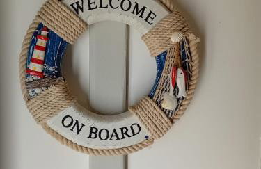 Spinnaker Barn, boutique, cute barn with hot tub - Foto 16