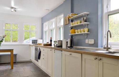 Eagles Gate Lodge - Photo 15