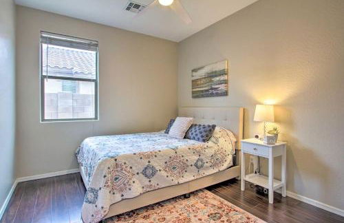 Sunny Surprise Vacation Rental with Pool, Near Golf! - Foto 17