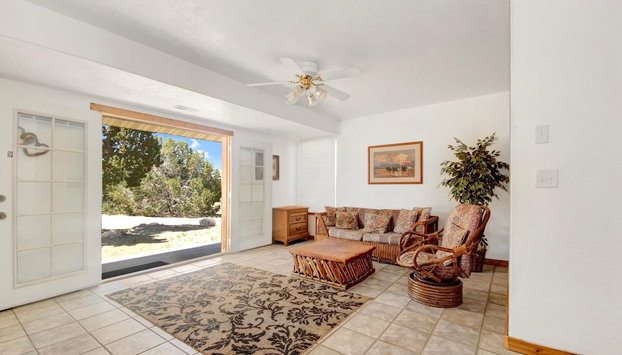 Ranchette Eagles Roost - The Atsa #9 at Wind Walker Homestead - Foto 2, Profilbild