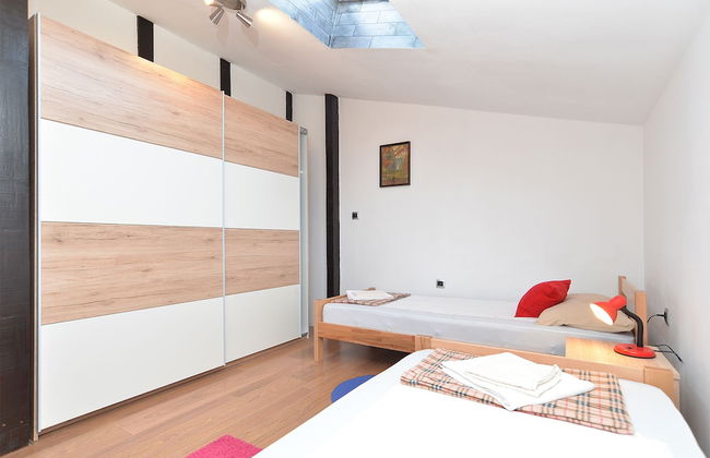 Apartments Mira 295 - Photo 10