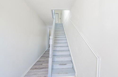 SuperValue Suite #6 @ East End Revitalized - Foto 7