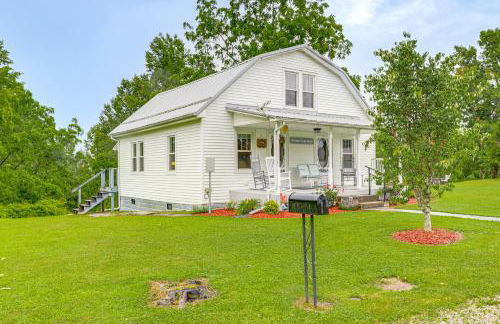 Grandmas Farm House on 125 Acres with Fire Pit! - Foto 26