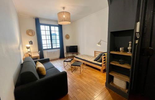 HYPER CENTRE 4 RUE EMILE ZOLA BELLECOUR JACOBINS CELESTINS Wifi ASCENSEUR - Photo 2