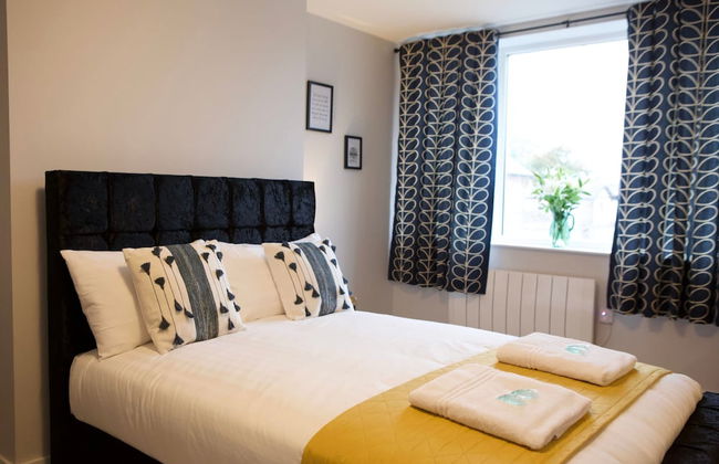 The Sailing Club - 6 Bedroom Hot Tub Town Centre - Photo 32