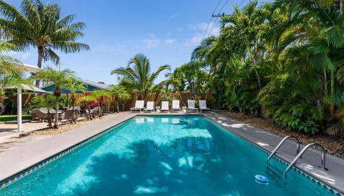 Stunning Tropical Heated Pool House Near The Beach - Foto 3