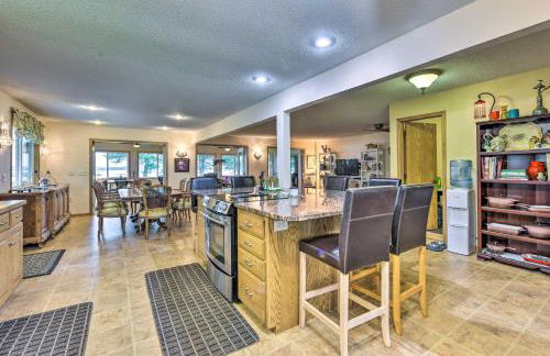 Lakefront Spicer Cabin with Dock and 2 Kayaks! - Foto 13