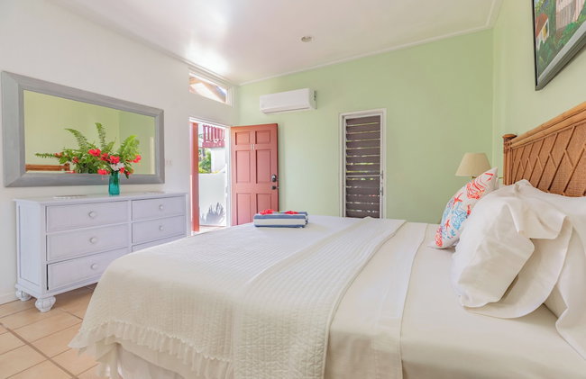 Fort Recovery Beachfront Villa & Suites Hotel - Photo 23