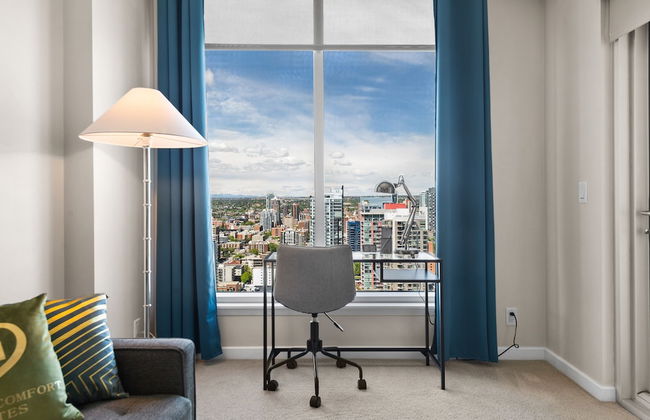 GLOBALSTAY. Modern Downtown Condos. Free parking - Photo 66