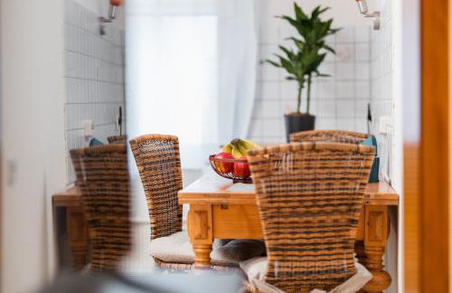 BG Living & Hosting - Mosel-Fachwerkhaus nahe Calmont Klettersteig - 2 Schlafzimmer, Parkplatz, WLAN & Netflix, 5 Personen - Foto 36