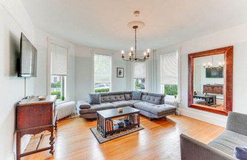 Walk to Hudson River Pet-Friendly Home with Views! - Foto 3