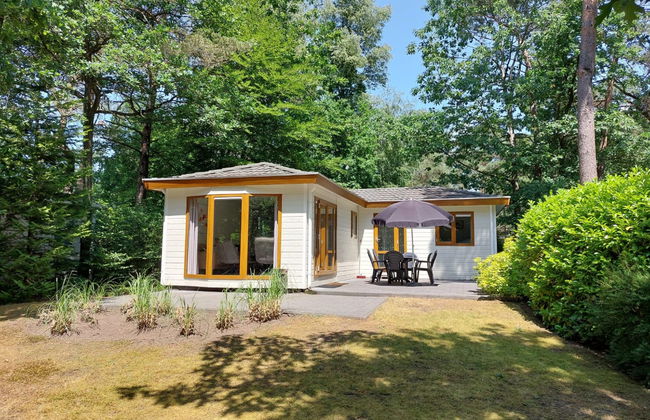 3 bedroom House in Beekbergen with swimming pool and garden - Photo 1