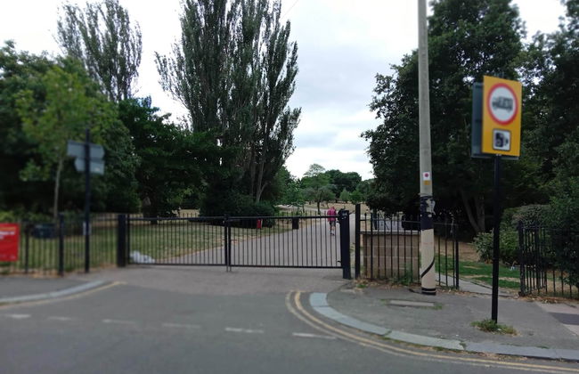 Charming 2-bed Apartment in London - Foto 4