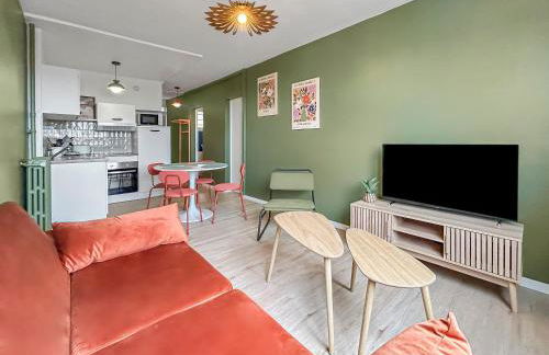 Cosy T3 Plein Centre, Clim & Balcon - Photo 5