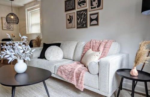 Stylish Retreat - 4 Min Downtown - Foto 14