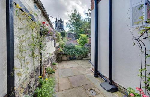 Moody Street - Photo 10