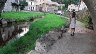 Appartement rez de chaussée avec terrasse et jardin à Tence - Foto 3
