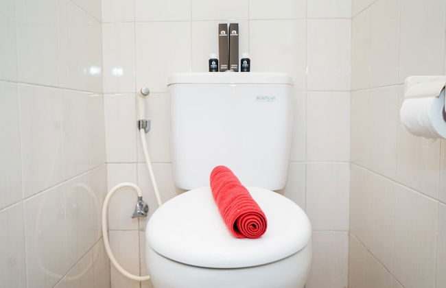 Homey Studio Signature Park Grande Apartment - Photo 13