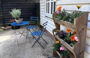 Beautiful 2 bed Oast - 15 acre farm - Tunbridge Wells - Photo 14