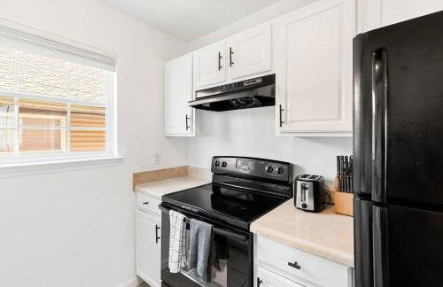 Perfect Sleep 20 Downtown 10 Queen Beds - Foto 14