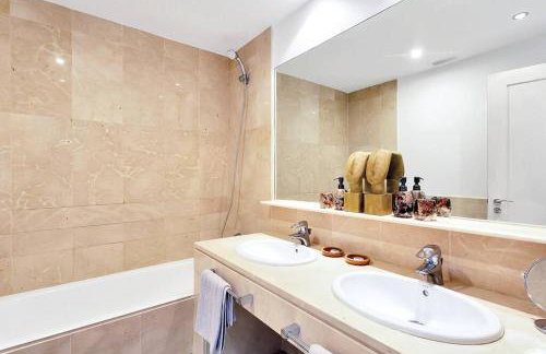 YOLO Spaces - Sotogrande Sea View Penthouse - Foto 27
