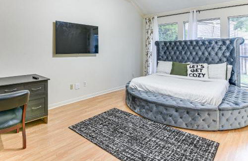 Extended Stay in Sugar Land! Family Home with Yard - Foto 12