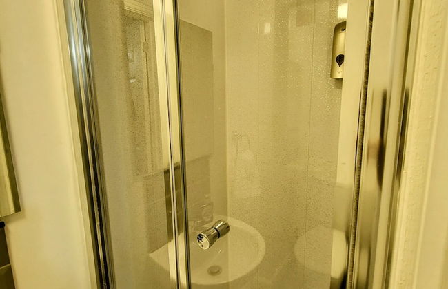 Comfortable Stay - LB Ave - Photo 31