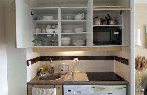 La Perle de l'Océan, à deux pas de la mer sans route à traverser, parking privé, piscine - Foto 13