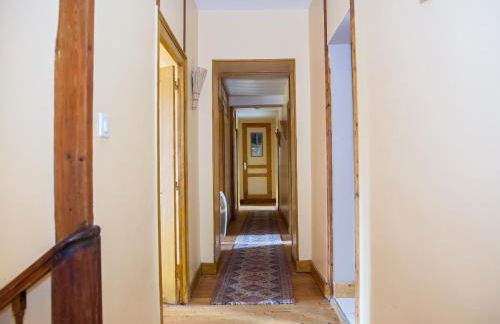 Gîte unique dans propriété historique avec musée, proche Châteauroux, 4 chambres, cheminée, fibre, parking. - FR-1-591-49 - Foto 3