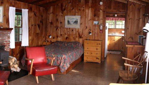 Studio Cottage Rental next to the Water in Boothbay Harbor, Maine - Photo 2