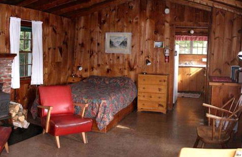 Studio Cottage Rental next to the Water in Boothbay Harbor, Maine - Photo 2