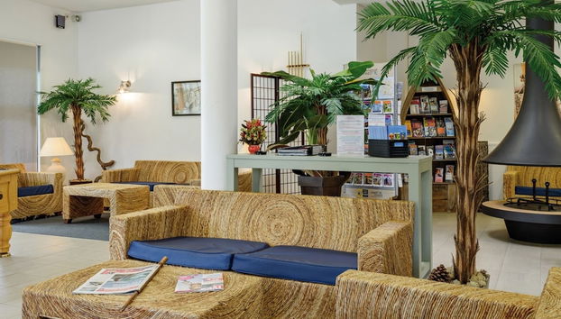 Pleasant Breton Holiday Home Near the bay of Douarnenez - Foto 4, Recepción